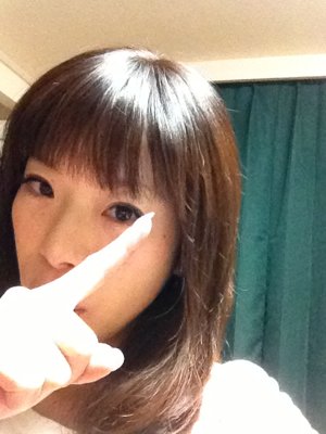 ☆ ＡＫＢ の前髪  ☆
